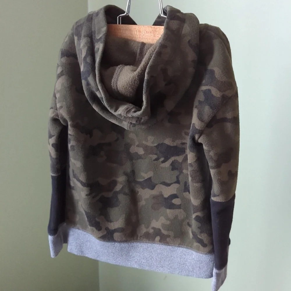Jumping Beans Camo Hoodie gray green 4t